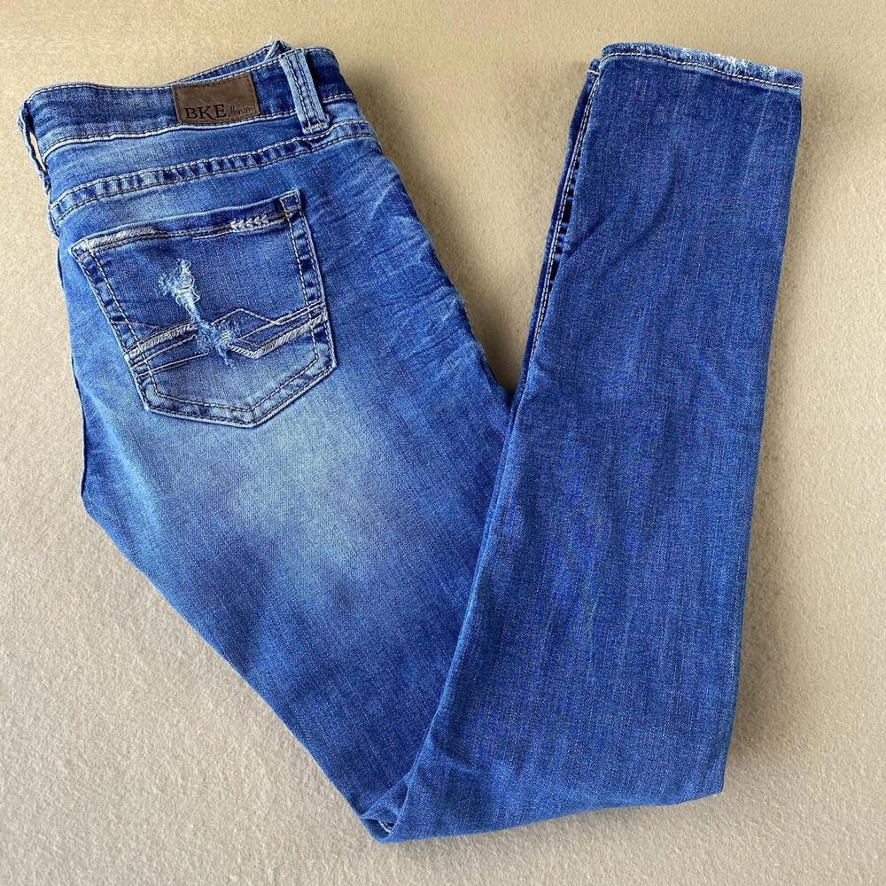 BKE Stella Jeans Womens 32x32 Denim Blue Distressed Faded Cowgirl Western